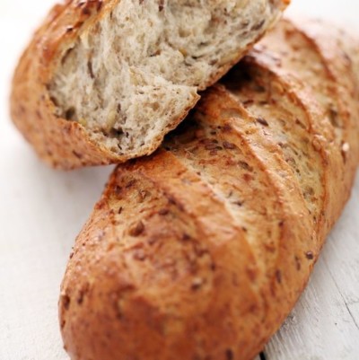 Bȃtard A bȃtard is similar in taste and appearance than baguettes but half the length and slightly wider.