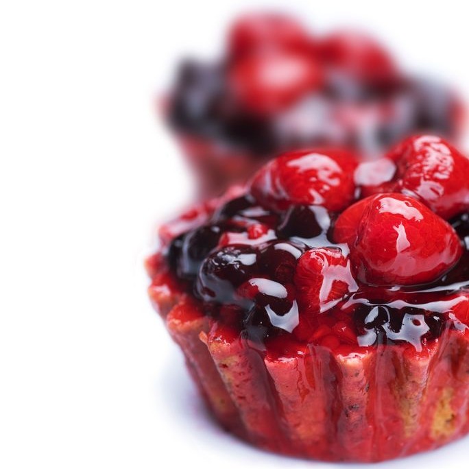 Alginates Alginates, natural polysaccharides derived from marine brown algae, are commonly used in fruit fillings for thickening.