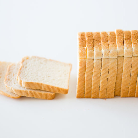 Cakes Cakes are bakery products that are rich in sugar, fat and eggs, and can be accompanied with a wide variety of inclusions like fruits and flavors.