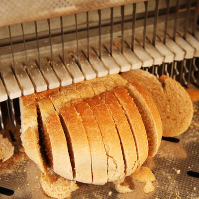 Particle Size Bread slicing involves cutting or slicing loaves into individual pieces for convenience and portion-controlled servings for consumers