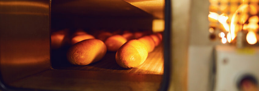 Effects of oven humidity on bread.